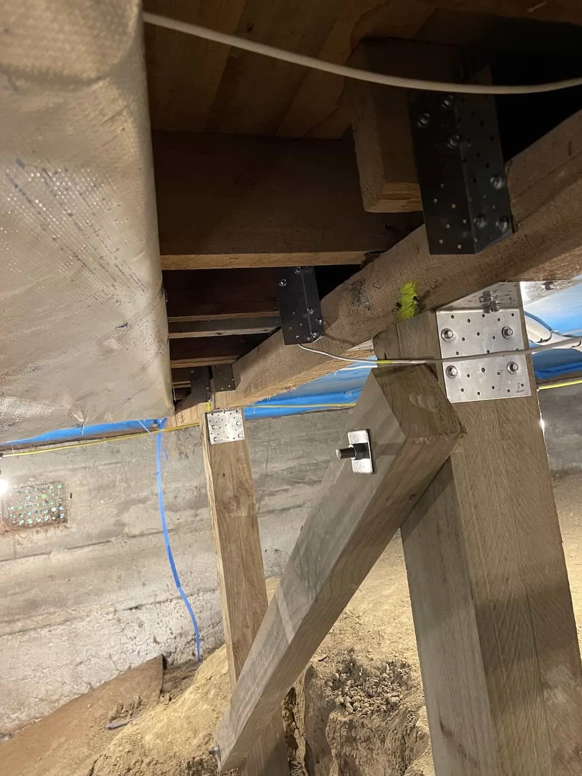 Mechanical connections